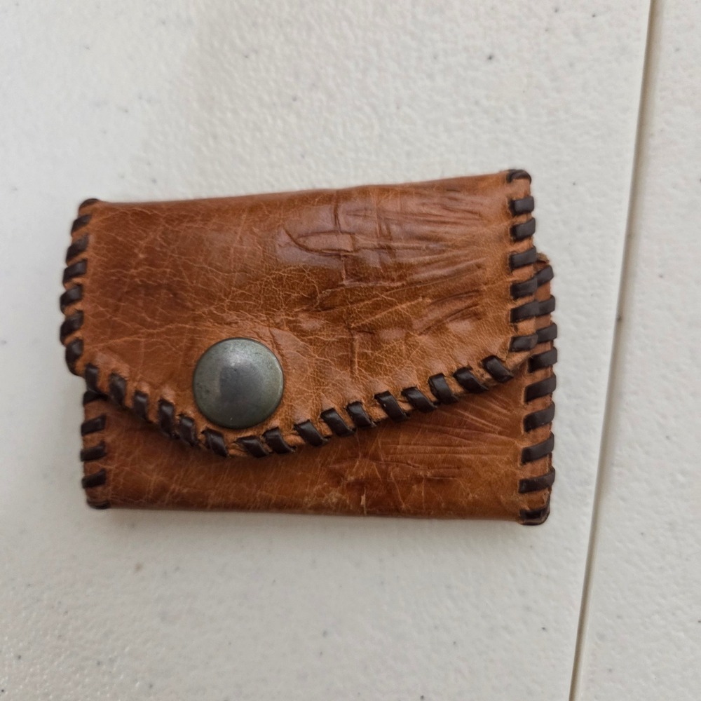 Vintage Brown Leather Key Holder Case Wallet Embossed Duck Whipstitch Detail